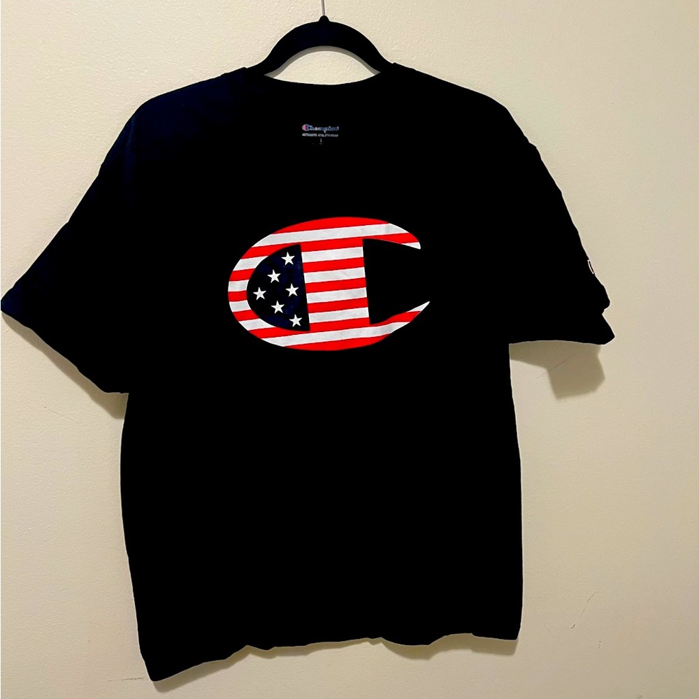 Champion beautiful t shirt size Large